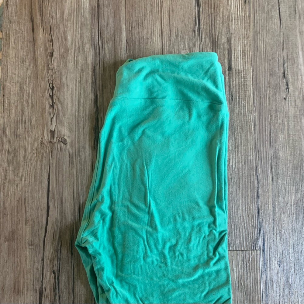 LuLaRoe one size OS LEGGINGS
